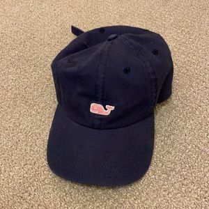 Navy vineyard vines hat